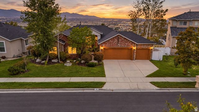 533 E JADE PARK LN, Draper, UT 84020