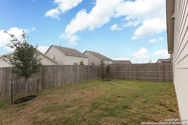 134 SAMUEL KEMPER, San Antonio, TX 78220