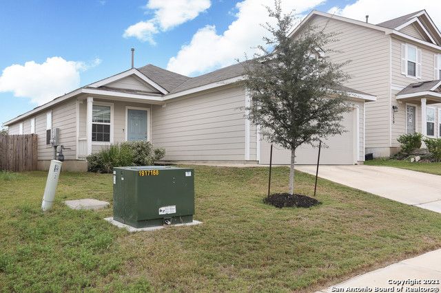 134 SAMUEL KEMPER, San Antonio, TX 78220