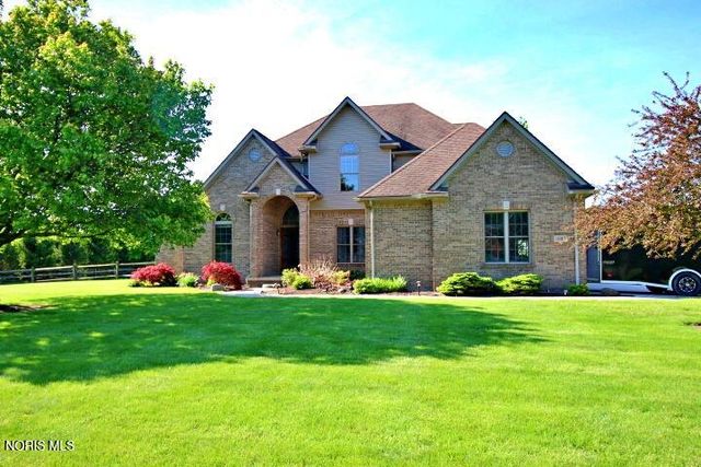1087 Joseph Road, Luckey, OH 43443