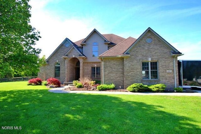 1087 Joseph Road, Luckey, OH 43443
