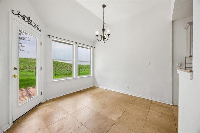 124 Lago Grande DR, Kyle, TX 78640