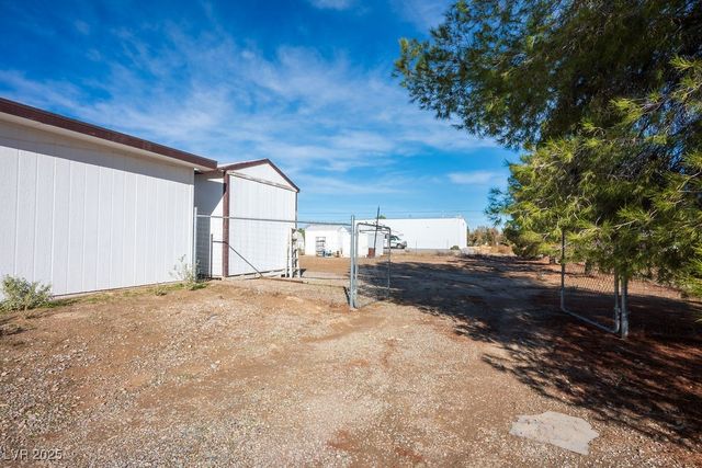 860 West Basin Avenue, Pahrump, NV 89060