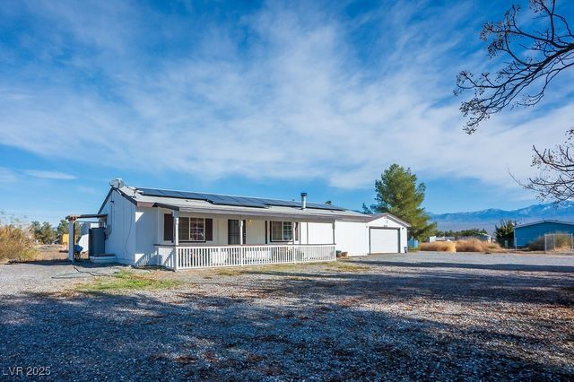 860 West Basin Avenue, Pahrump, NV 89060