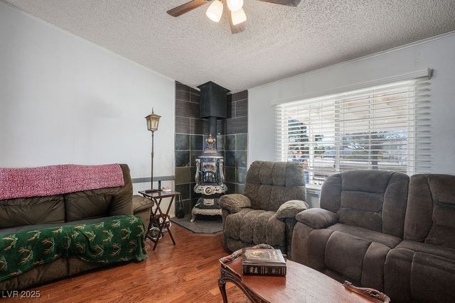 860 West Basin Avenue, Pahrump, NV 89060