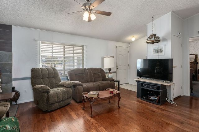 860 West Basin Avenue, Pahrump, NV 89060