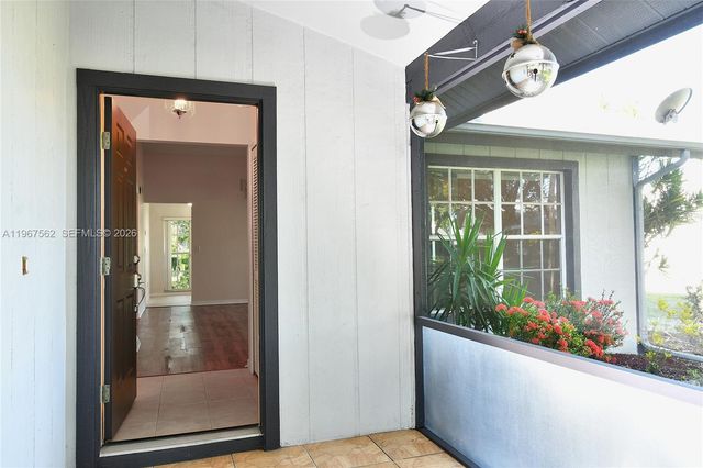 10655 Vanceboro Ct., Lehigh Acres, FL 33936