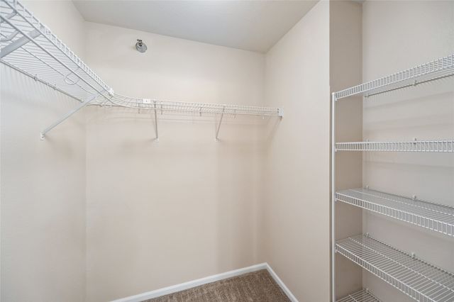 2901 Grand Avenue 101, Des Moines, IA 50312