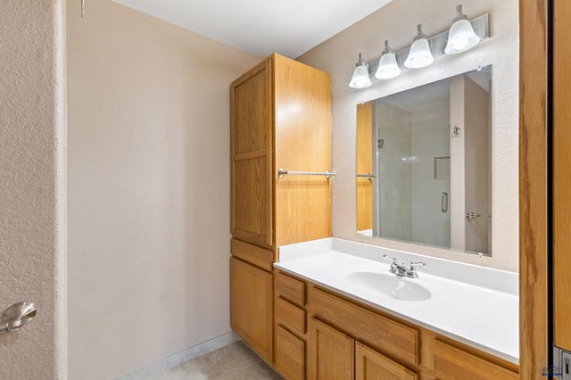875 Unit C E MINNESOTA, Rapid City, SD 57701