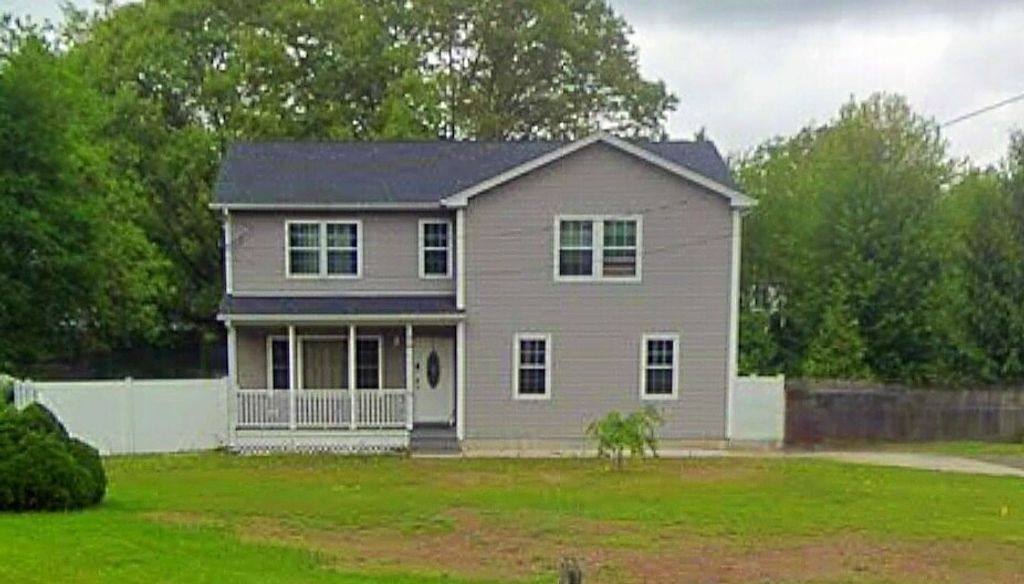 30 Royal Lane, Agawam, MA 01001