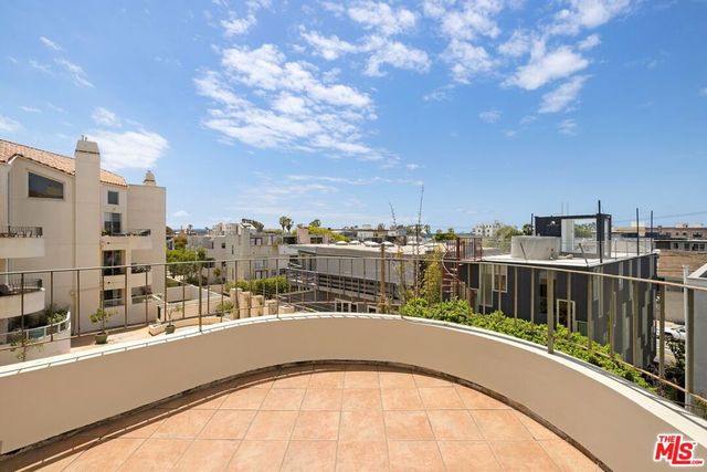 235 Main Street 316, Venice, CA 90291