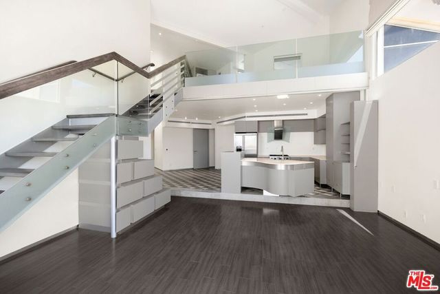 235 Main Street 316, Venice, CA 90291