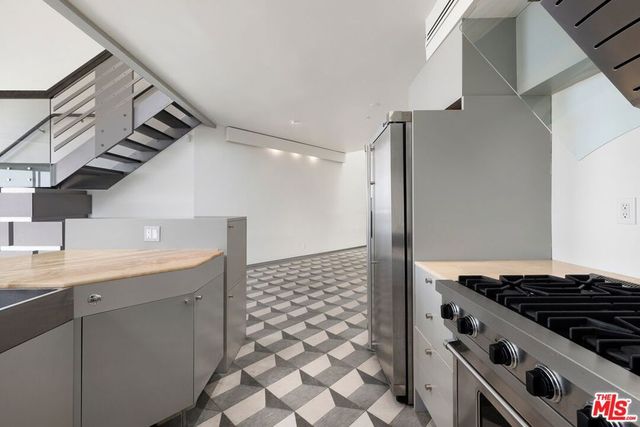 235 Main Street 316, Venice, CA 90291