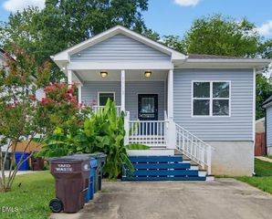 1113 Spruce Street, Durham, NC 27701