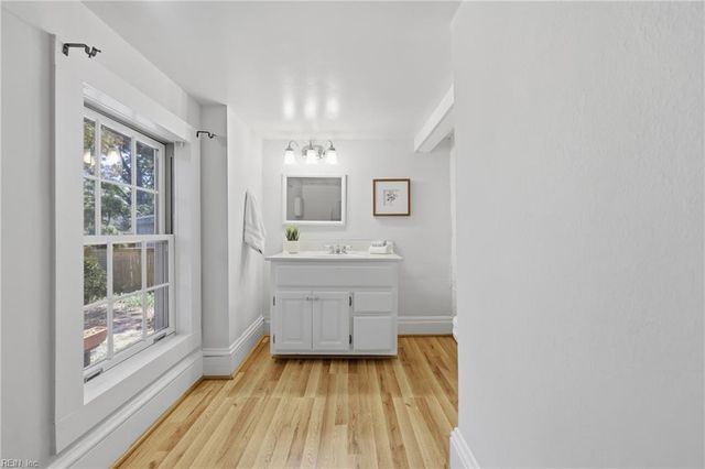 1316 Mallory CT, Norfolk, VA 23507