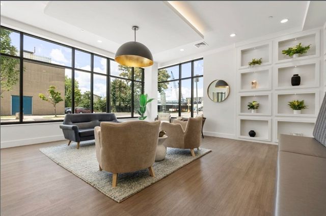 301 Border St. 610, Boston, MA 02128