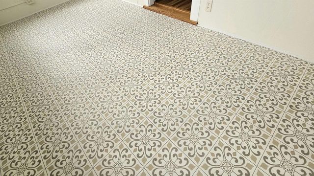 2502 E Johnson Street, Madison, WI 53704