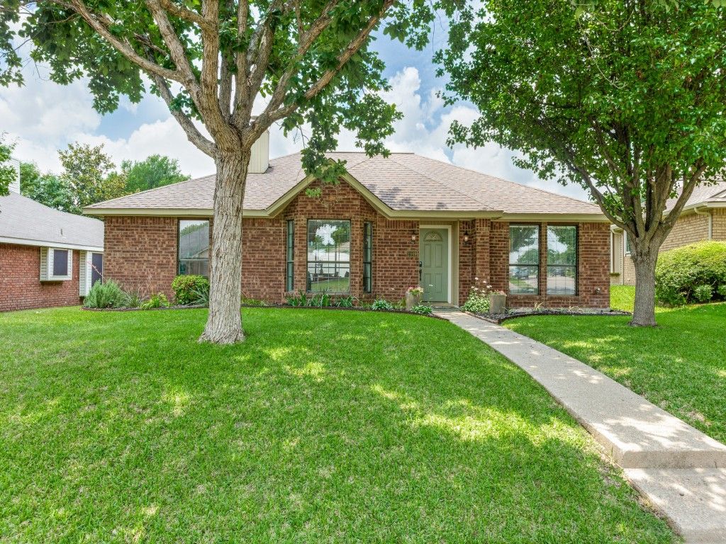 2109 Woodglen Drive, Garland, TX 75040
