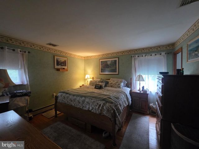 65 ARBOR AVE, Hamilton, NJ 08619