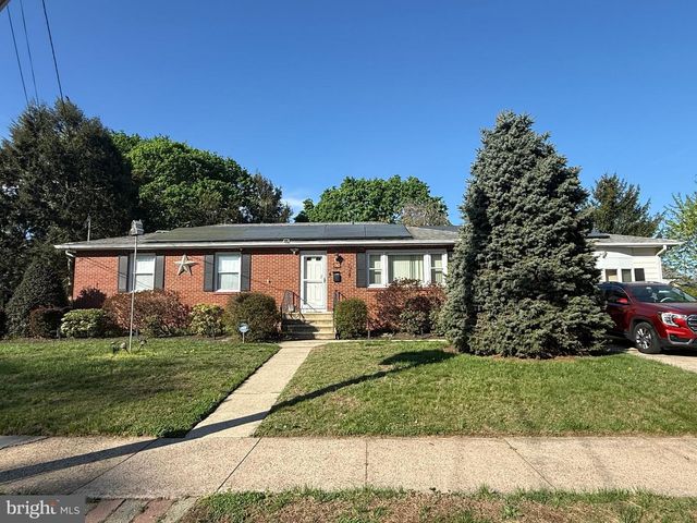 65 ARBOR AVE, Hamilton, NJ 08619