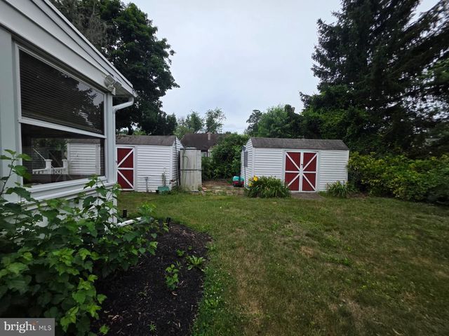 65 ARBOR AVE, Hamilton, NJ 08619