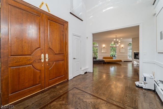 54 Mohawk Ave, Norwood Boro, NJ 07648