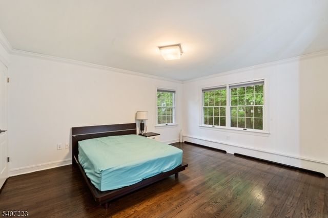 54 Mohawk Ave, Norwood Boro, NJ 07648