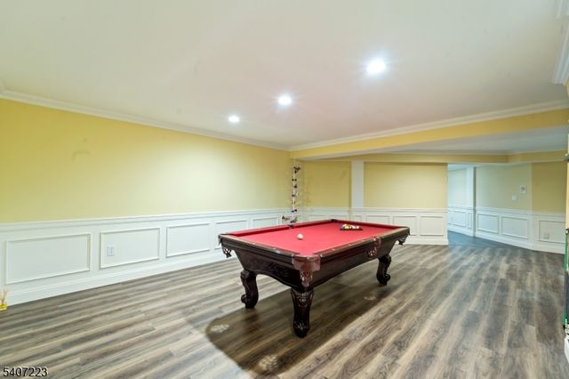 54 Mohawk Ave, Norwood Boro, NJ 07648