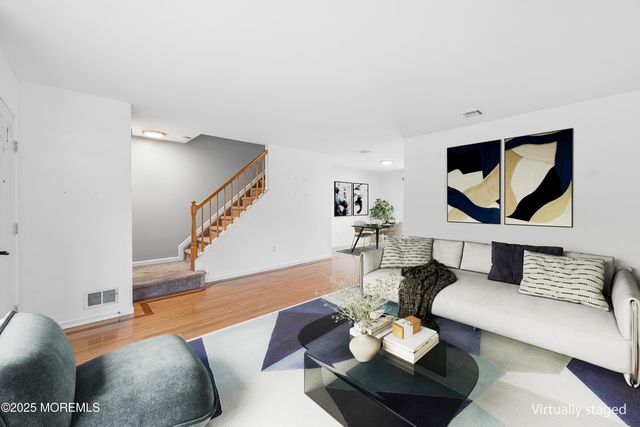 6 Groom Court, Tinton Falls, NJ 07753