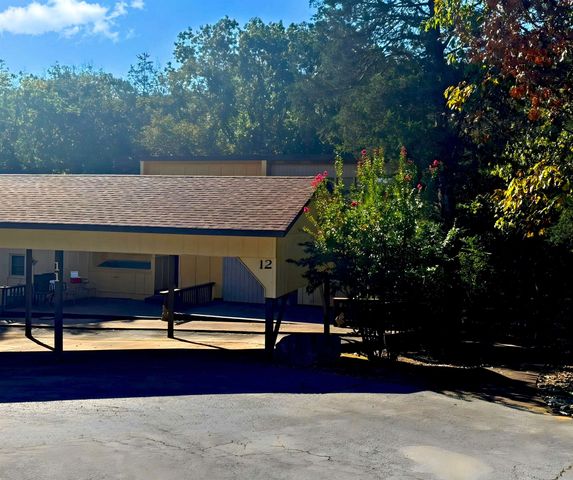 12 Eufaula Trail, Cherokee Village, AR 72529