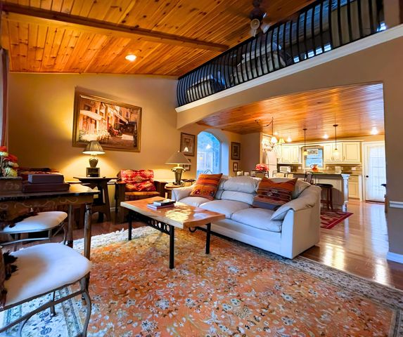 12 Eufaula Trail, Cherokee Village, AR 72529