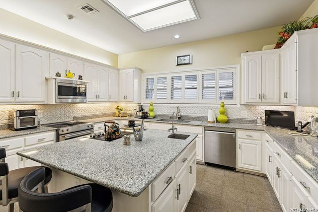 12 Vineyard, San Antonio, TX 78257