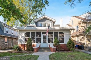 154 E PARKWAY AVE, Chester, PA 19013