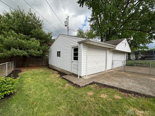 5048 Pensacola Boulevard, Moraine, OH 45439