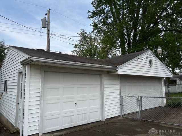 5048 Pensacola Boulevard, Moraine, OH 45439