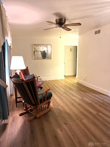 5048 Pensacola Boulevard, Moraine, OH 45439
