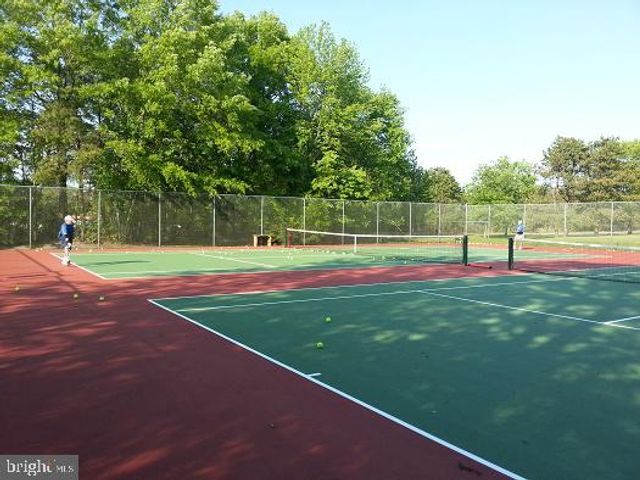 67 DORCHESTER CIR, Marlton, NJ 08053