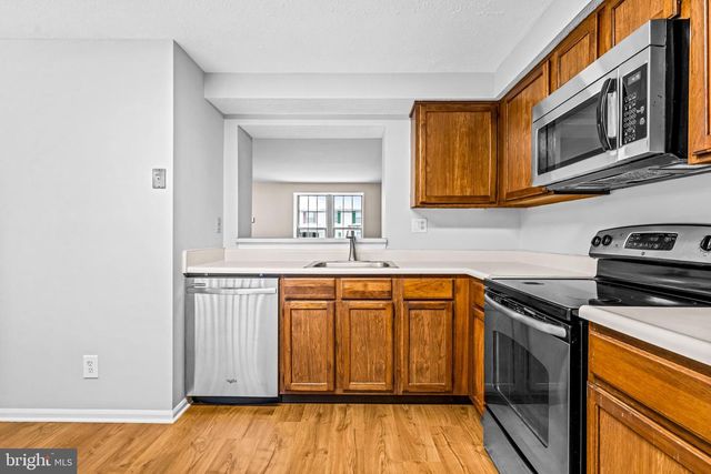 67 DORCHESTER CIR, Marlton, NJ 08053