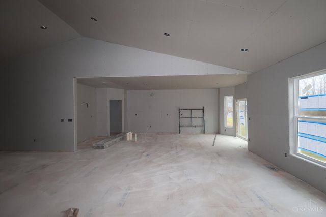 1880 Grove Park Drive, Miami Twp, OH 45150