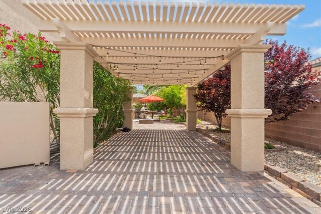 7001 Via Locanda Avenue, Las Vegas, NV 89131