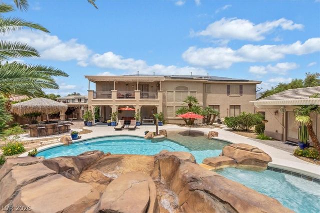 7001 Via Locanda Avenue, Las Vegas, NV 89131