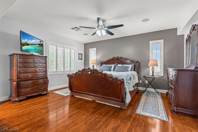 7001 Via Locanda Avenue, Las Vegas, NV 89131