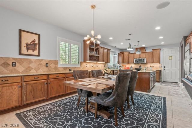 7001 Via Locanda Avenue, Las Vegas, NV 89131