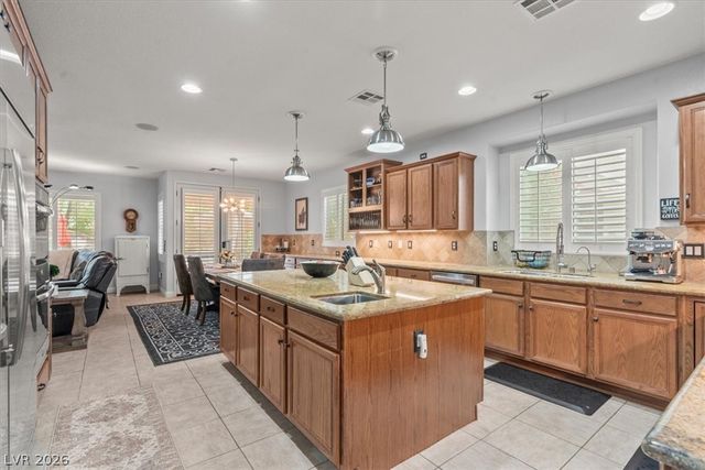 7001 Via Locanda Avenue, Las Vegas, NV 89131