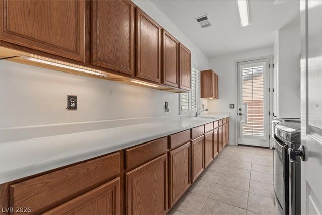 7001 Via Locanda Avenue, Las Vegas, NV 89131