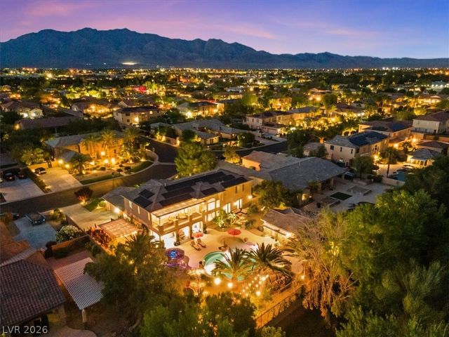 7001 Via Locanda Avenue, Las Vegas, NV 89131