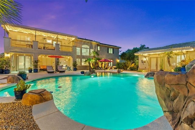 7001 Via Locanda Avenue, Las Vegas, NV 89131