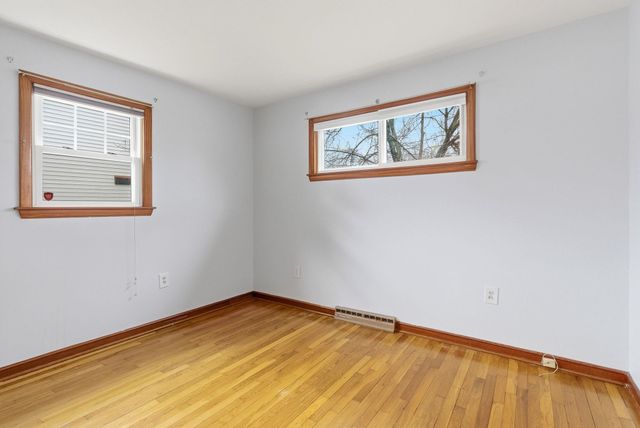 14 Acton Street, Nashua, NH 03060