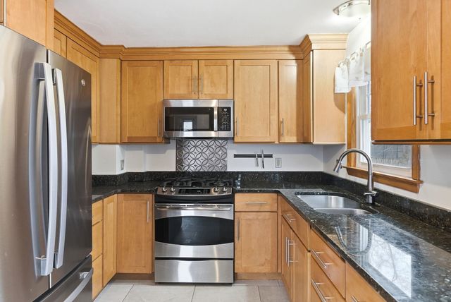 14 Acton Street, Nashua, NH 03060