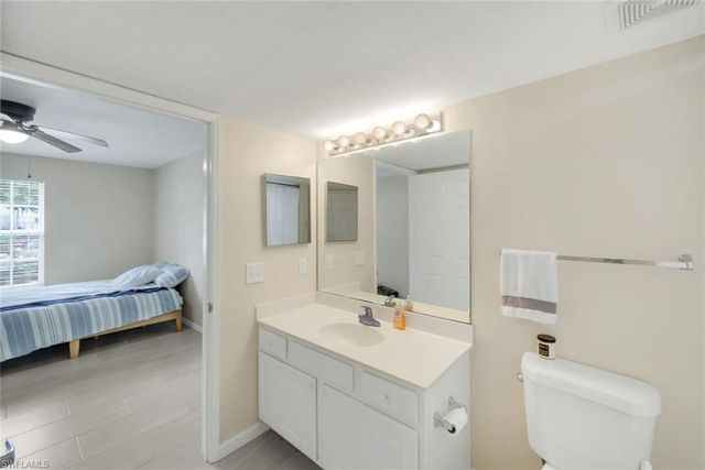 4105 Residence DR 703, Fort Myers, FL 33901